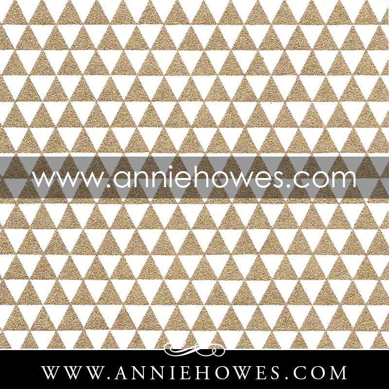 Chiyogami Paper - Triangles in Gold and White 4" x 6" sheet. (086)
