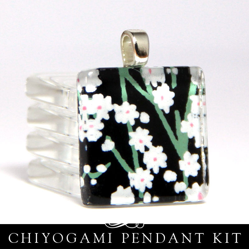Square Glass Necklace Kit - Chiyogami Papers